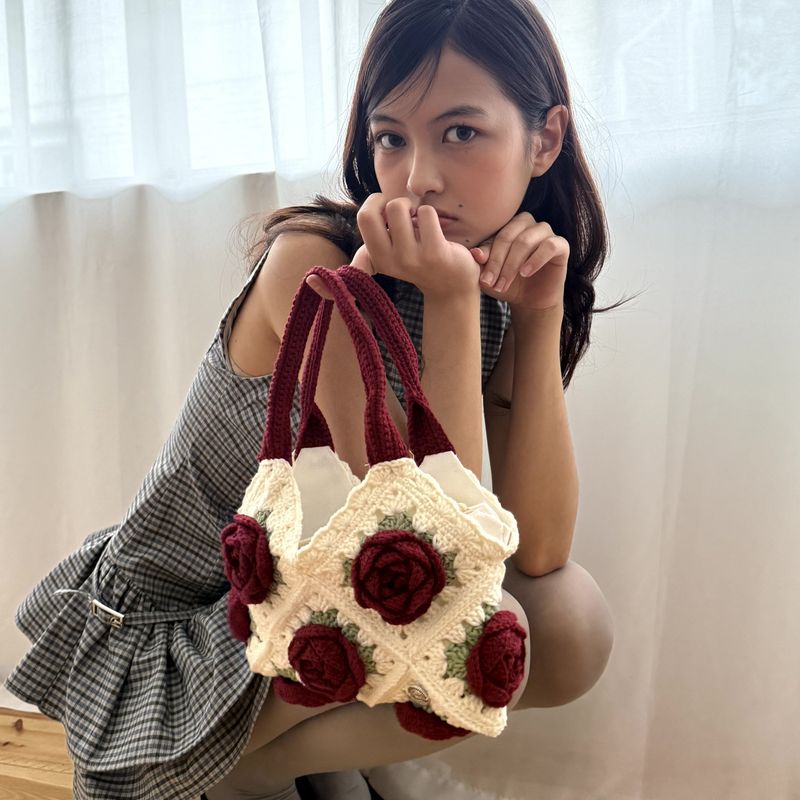 SIEOR(シオル)の「ハンドメイドローズガーデンクロシェバッグ(バッグ)」