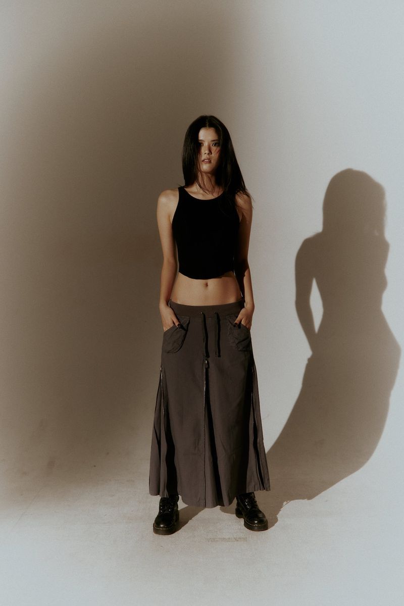 07 ZIP WASHED SKIRT CHARCOAL
