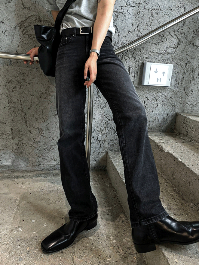 COSYHARU（コシハル）の「Straight Matte Black Denim（Pants）」