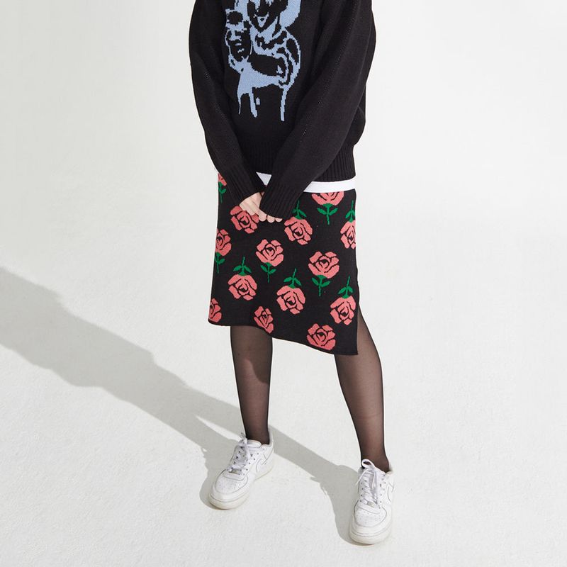 wonder visitor（ワンダービジター）の「pattern Knit Skirt [Black]（Skirts）」