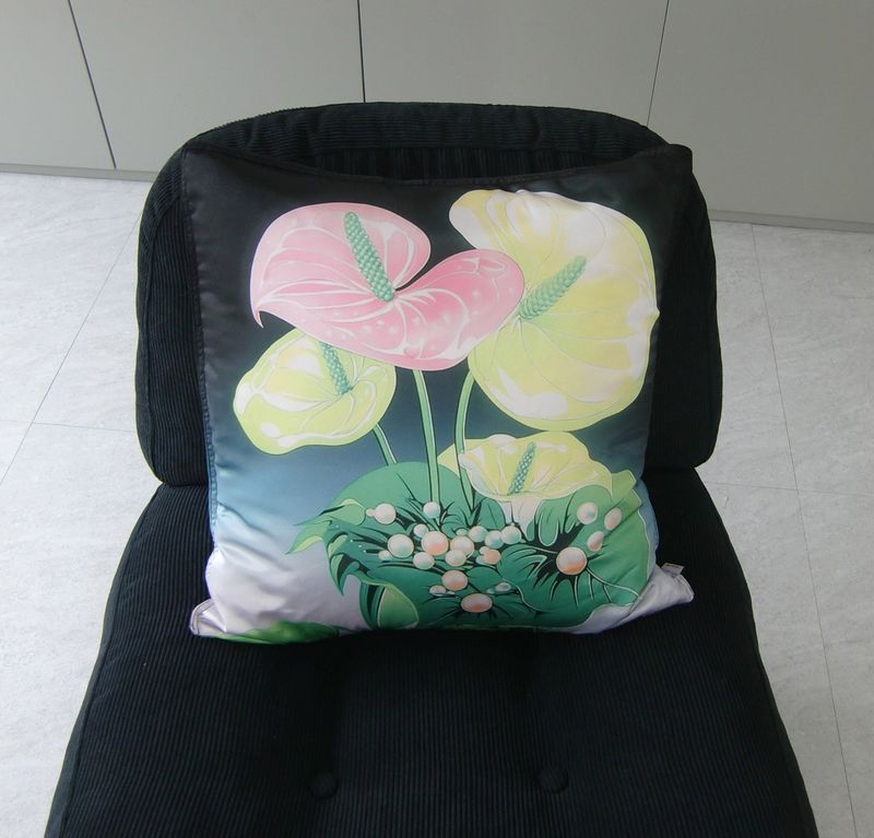 Anthurium cushion cover