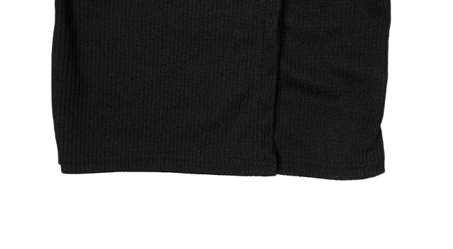 Cashier Button Off-Shoulder Unbalance Ribbon Knit