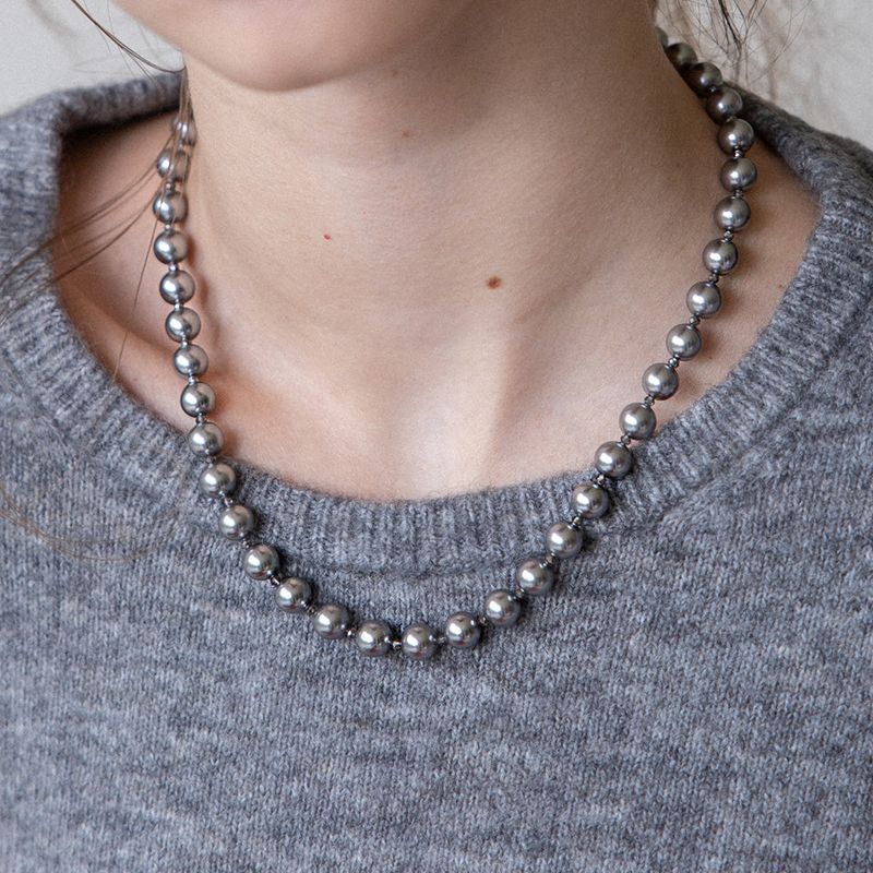 MerryMotive(メリーモチーブ)の「Silver pearl and crystal necklace(Accessories)」
