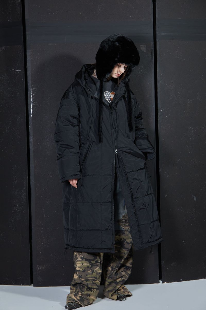GL LONG PADDING -BLACK