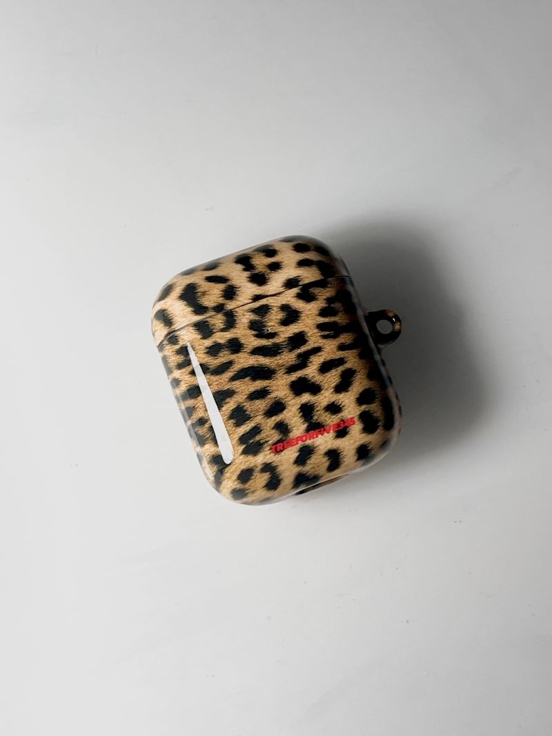 LEOPARD AirPods Hard Case / TREEFORFIVE345