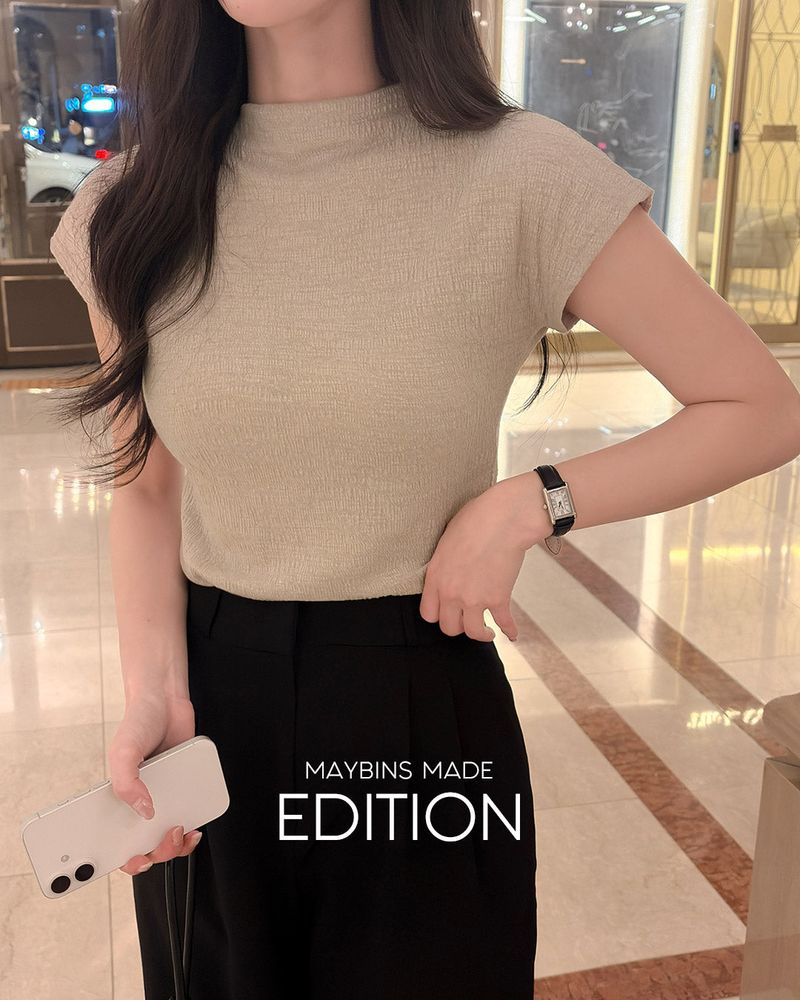 [MADE] Classy half‑neck wrinkle T‑shirt