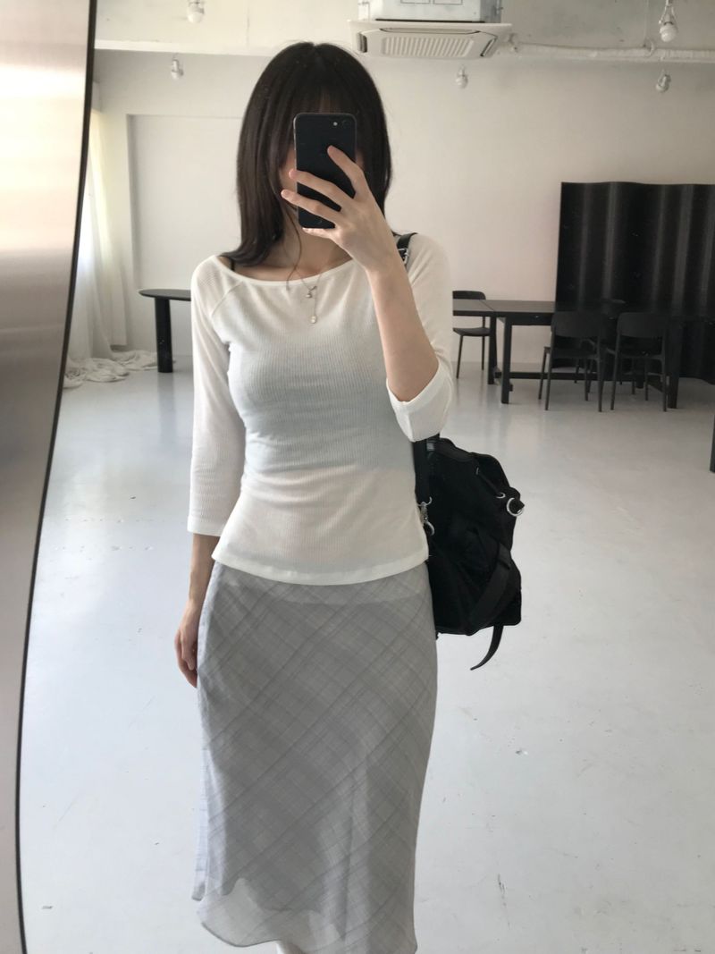 Lia Checkered Midi Skirt (2 colors)