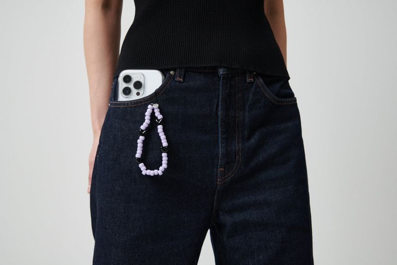 PURPLE BLACK PEBBLE PHONE STRAP KEY RING