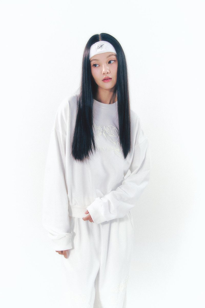 Point Ribbon Sweatshirt White