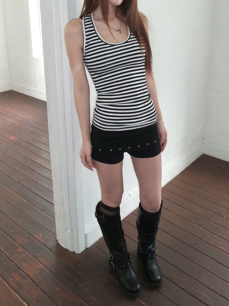 Stud folding shorts