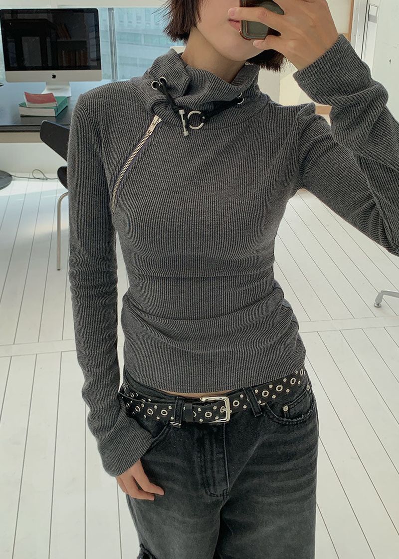 HIGH NECK ZIPPER TEE