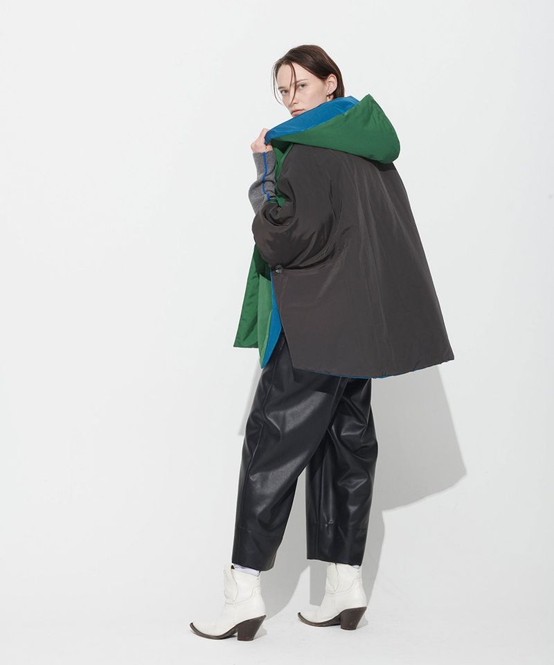REVERSIBLE PADDING SHAWL_GREEN+BLUE