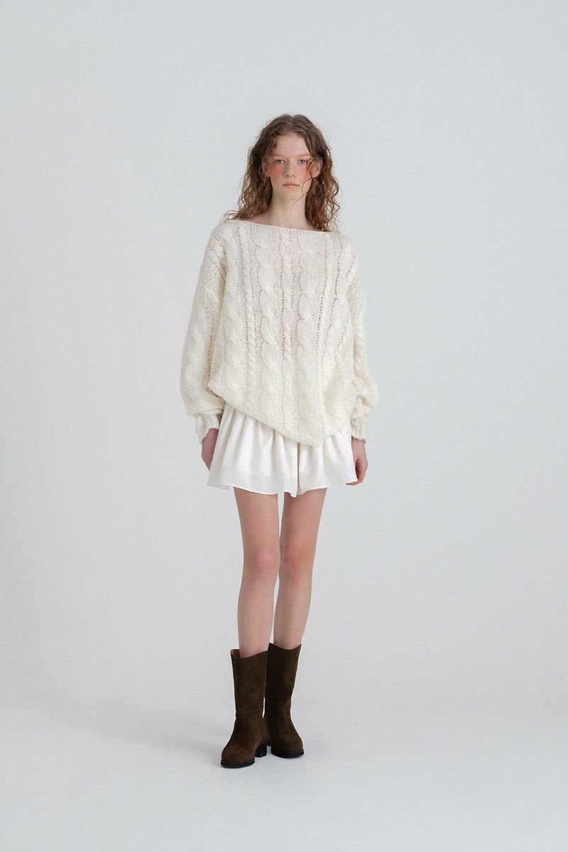Cinnamon cable knit_ivory