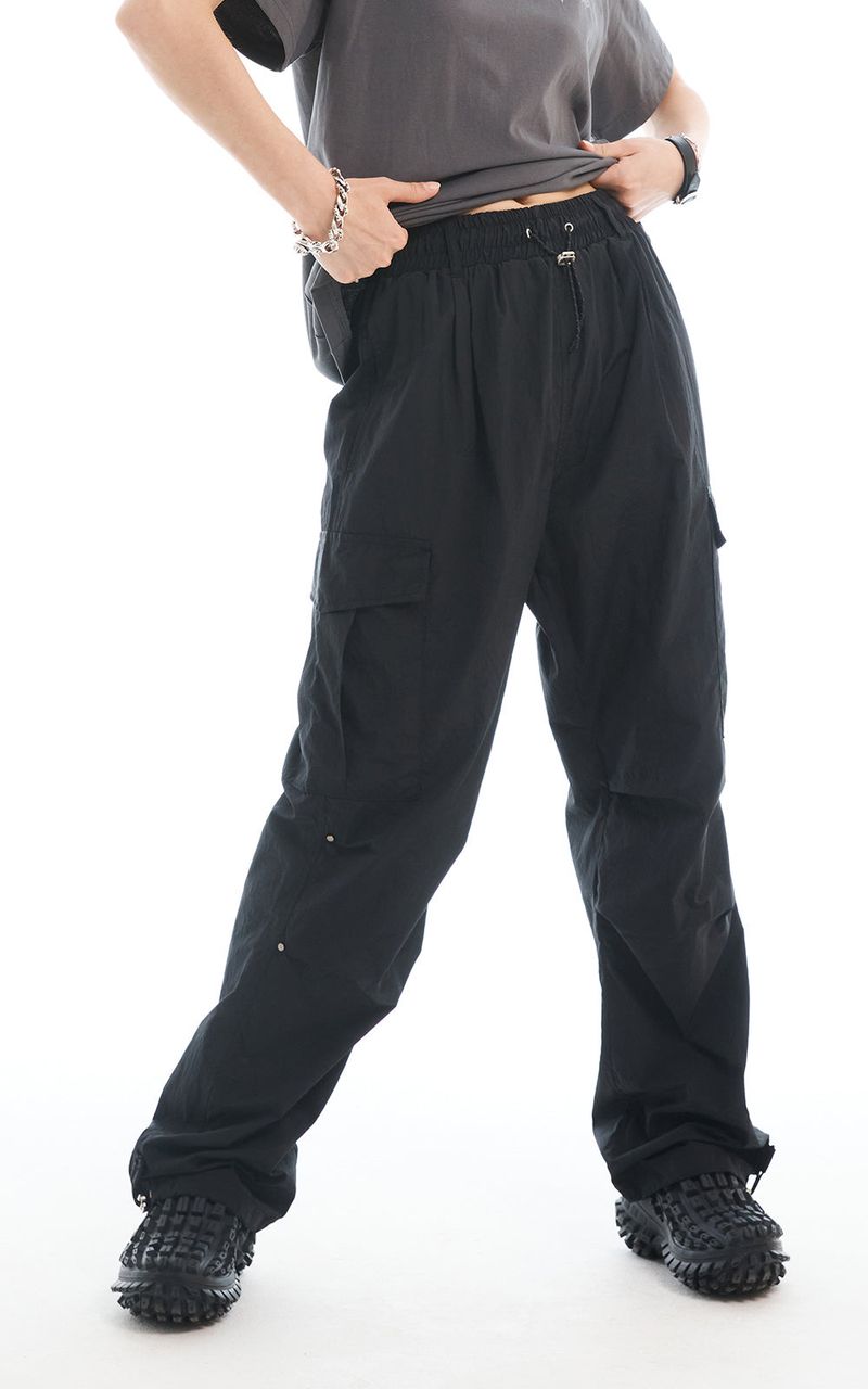 VOLUME CARGO PANTS_BLACK