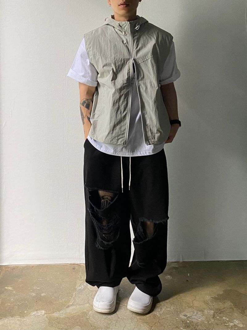 Cap Hooded Nylon Vest 4C