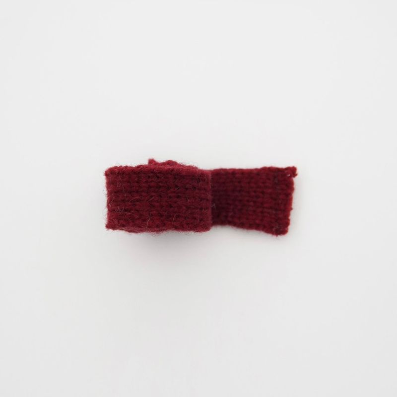 tuteogi brown doll keyring burgundy muffler