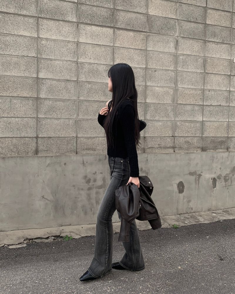 Strap flat shoes