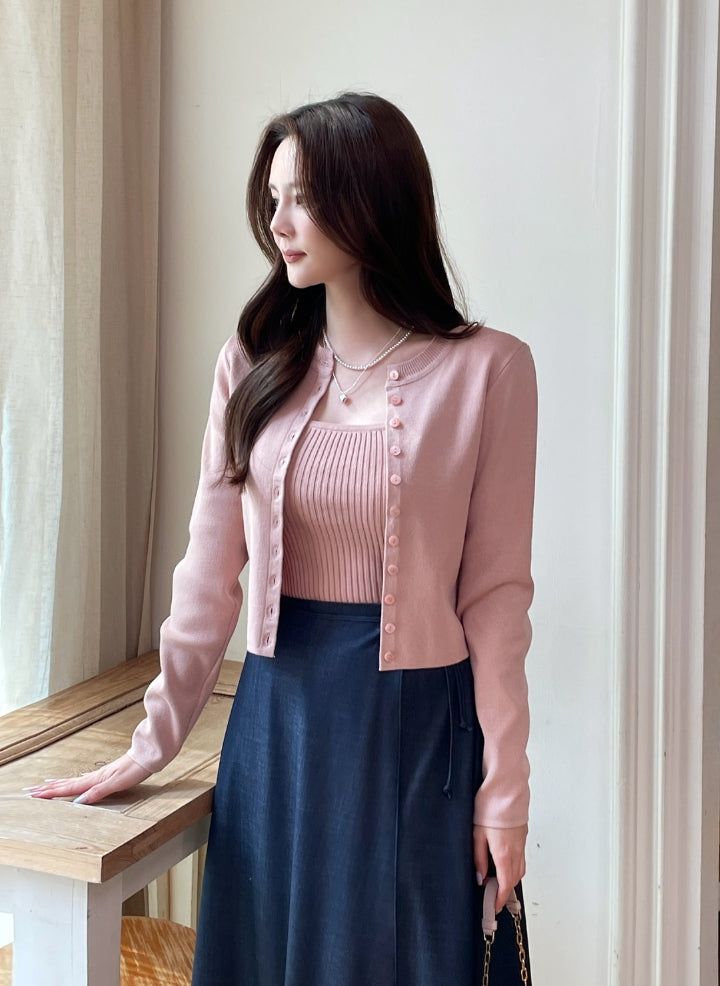 iam mari（アイアム マリ）の「Miette Ribbed Sleeveless Cardigan Set（Tops）」