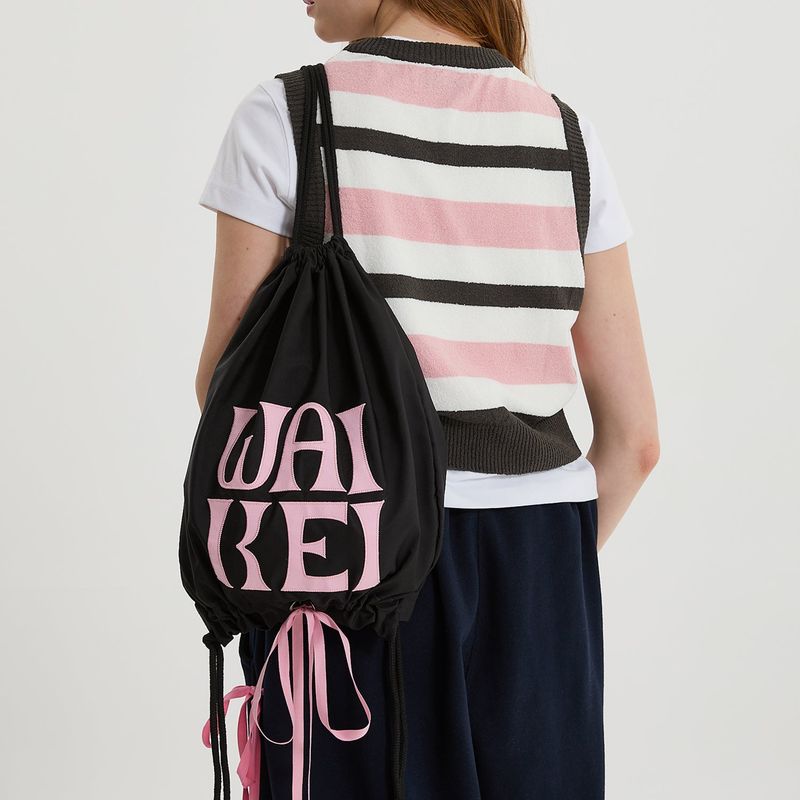Logo applique ribbon string bag