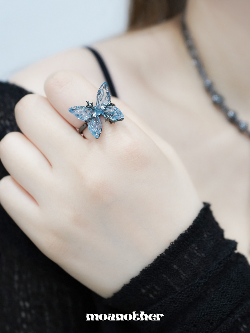 moanother（モノアザー）の「Blue Butterfly Ring（Accessories）」