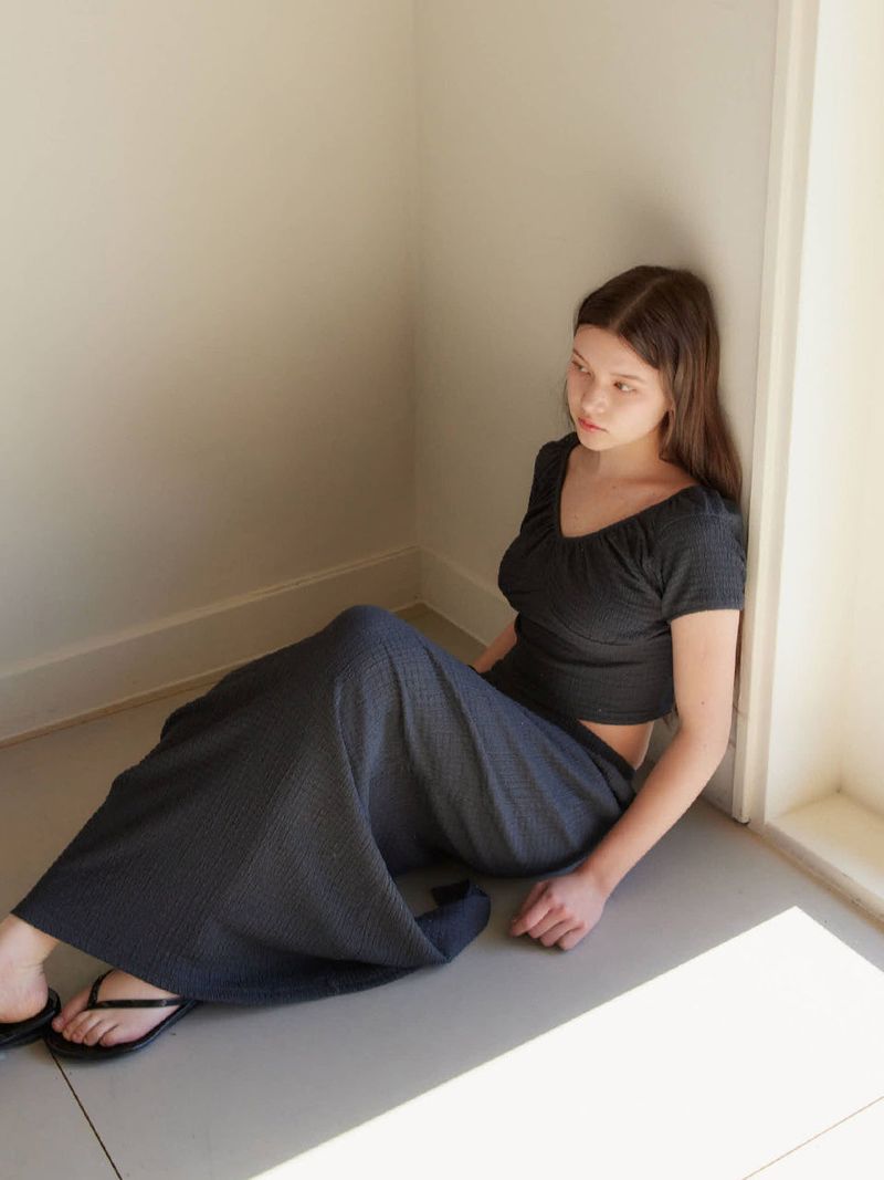 ROSE LONG SKIRT / CHARCOAL