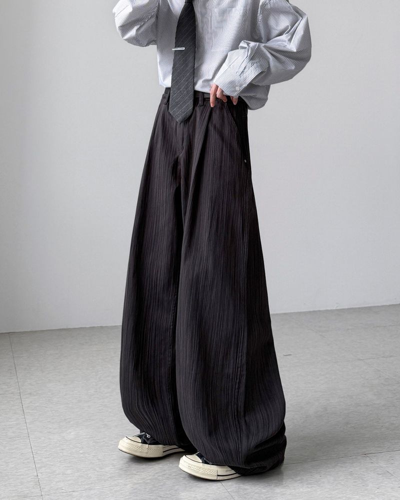 Shiny Stripe Balloon Pants