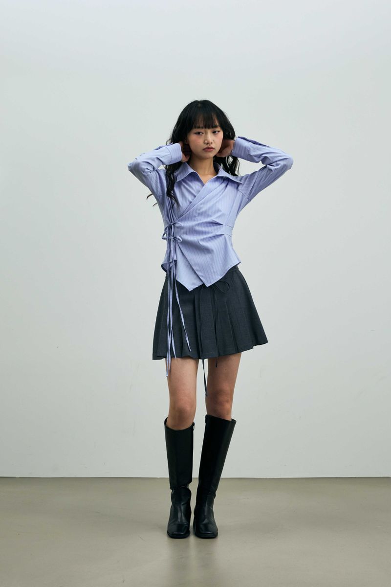 EVE STRIPE WRAP SHIRT / SKY BLUE