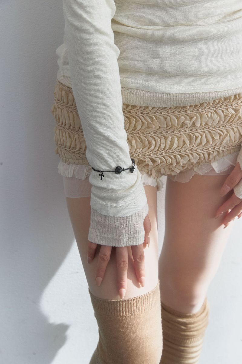 Onyx cross bracelet (2 size)