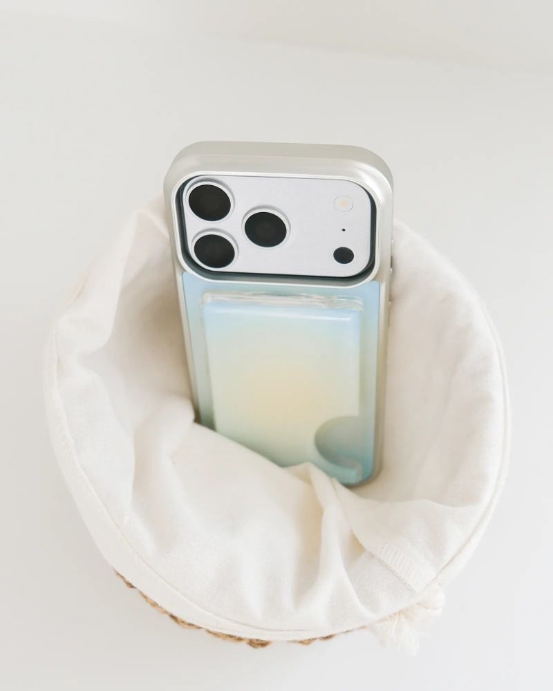 ブルー マリ シルバー アイフォン ギャラクシー ケース(MagSafe)