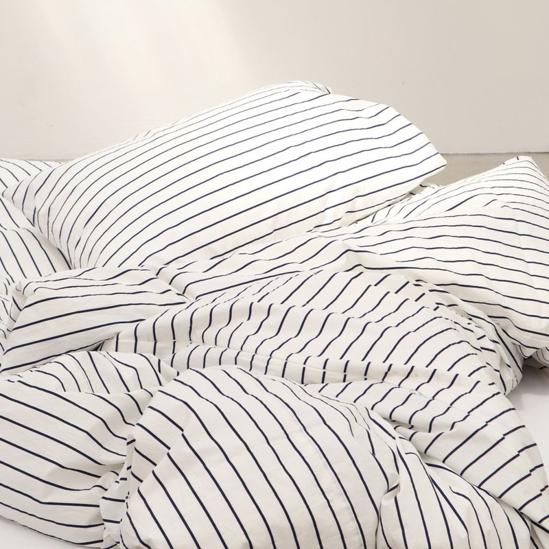Linea pillow case