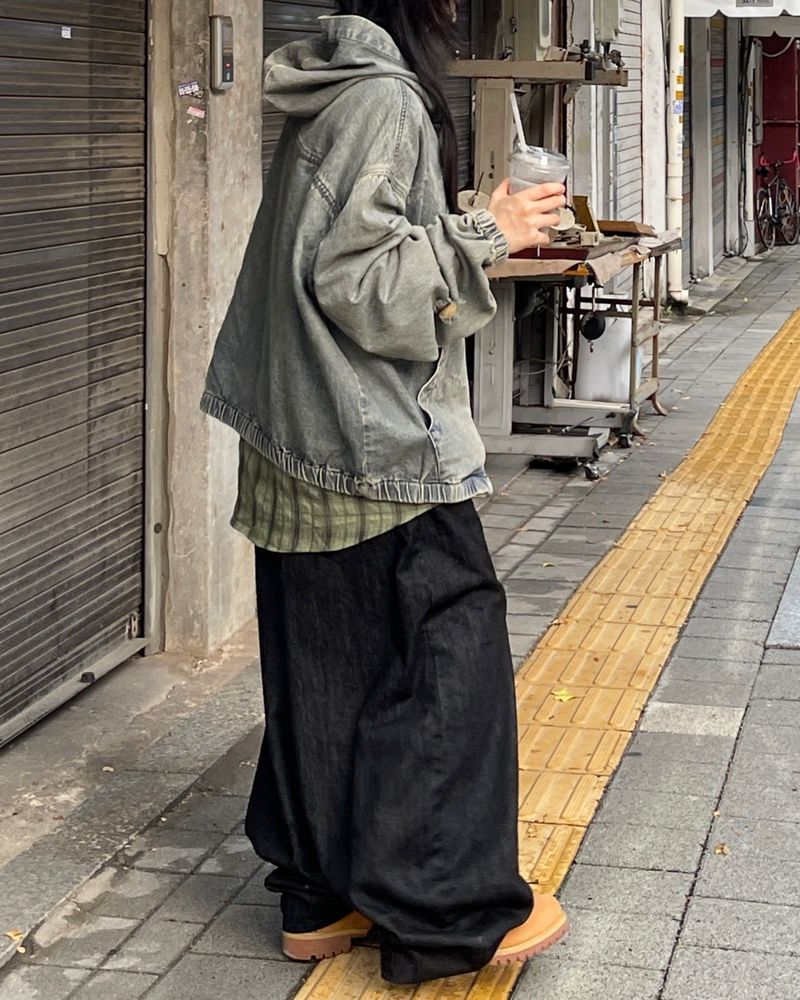 Leno black wide denim balloon pants