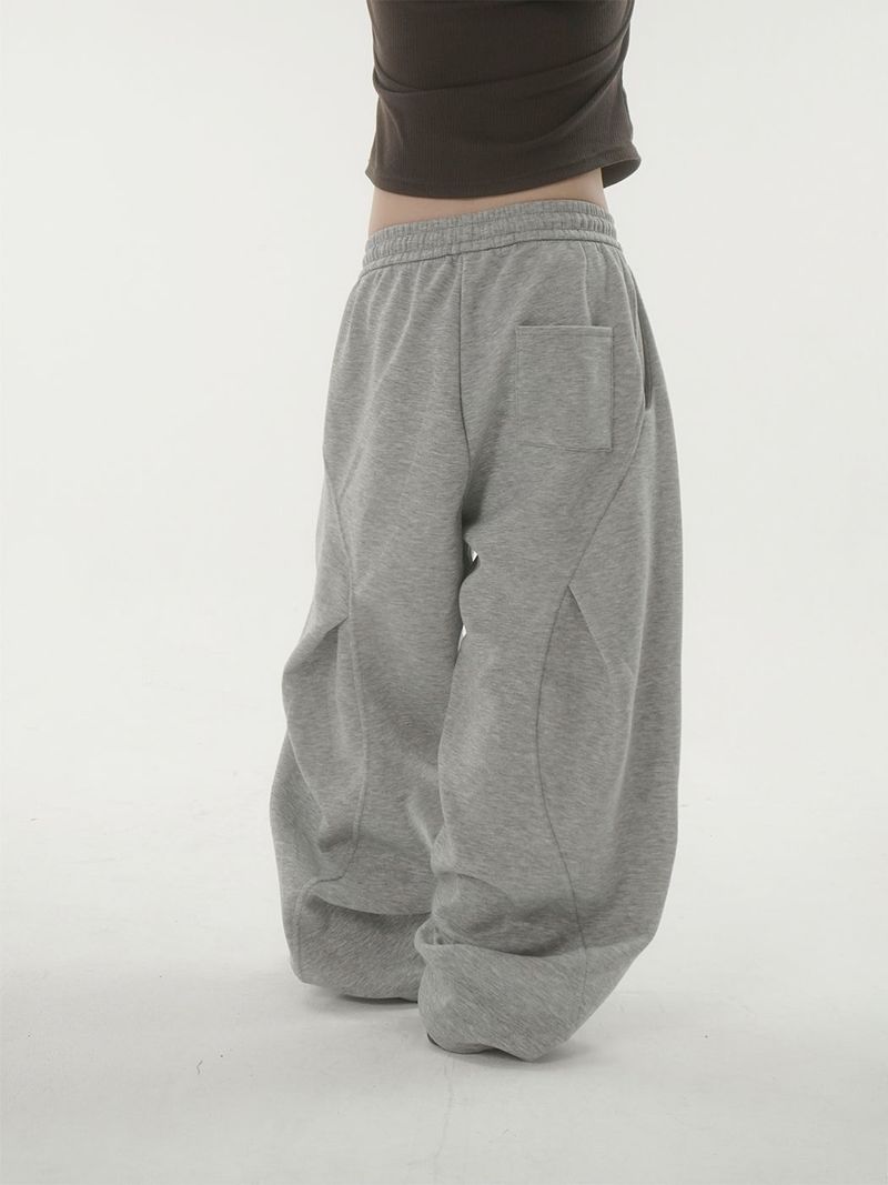 onearv（ワンアブ）の「Arc back curved sweat pants -3C（Pants）」