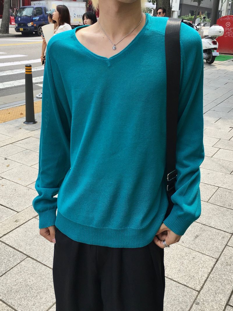Cores Linen V-Neck Lightweight Knit 4C