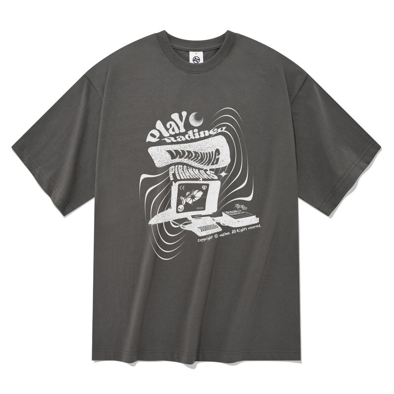 PLAY T-SHIRTS