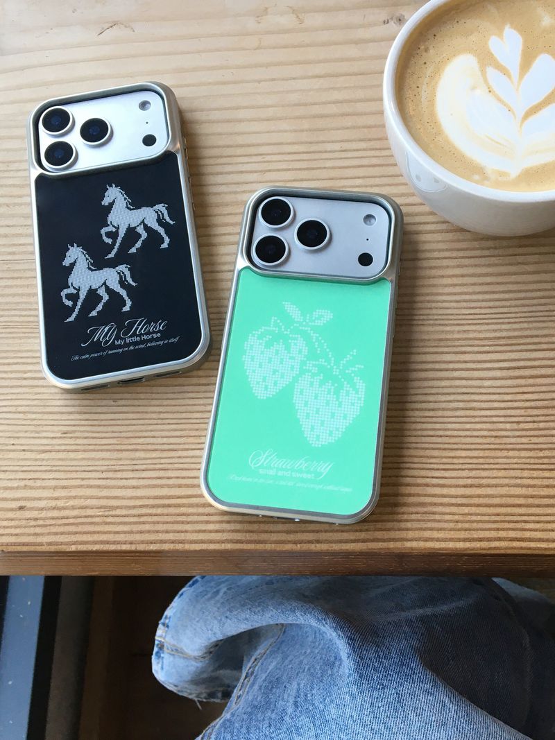 Strawberry Silver Glass Bumper Case