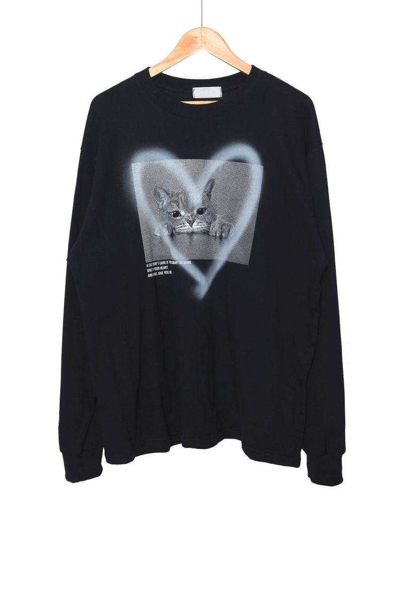Cat Heart Spray Long Sleeve T