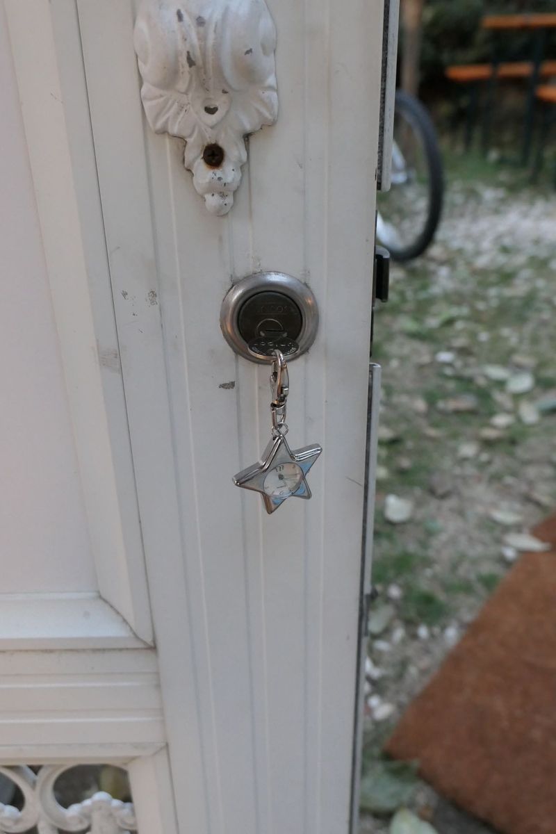 shooting star keyring