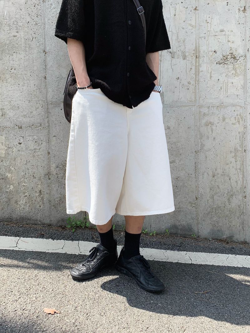 Suzuka White Bermuda Denim Pants