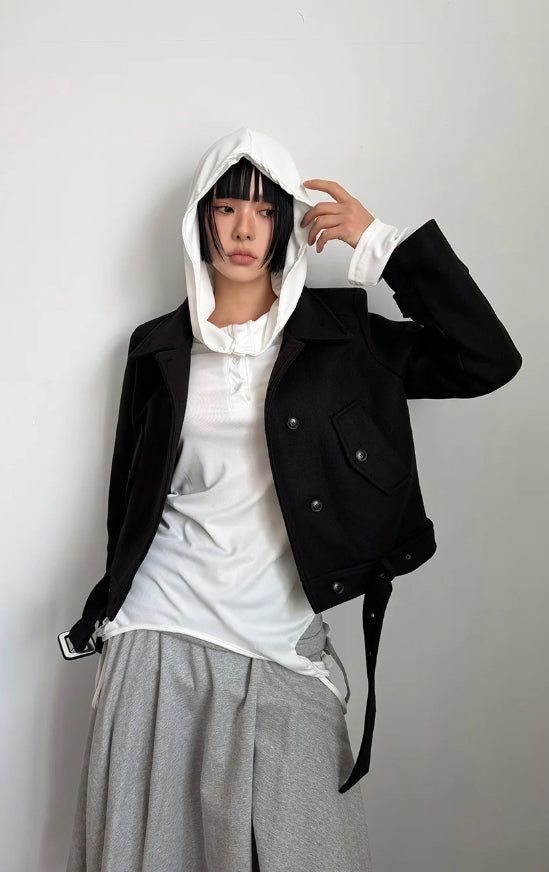 BELTED HIGH-NECK SHORT COAT