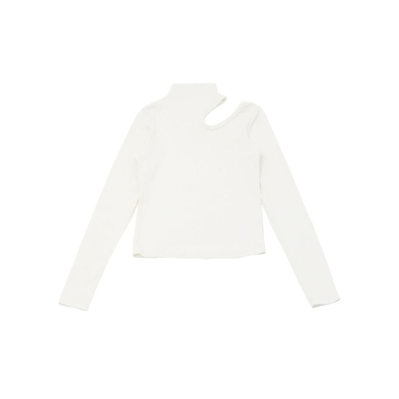 shoulder cut out tops