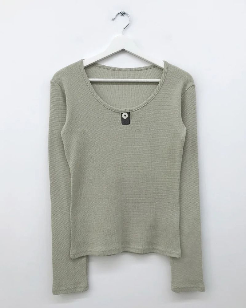Chillin One-Button Long Sleeve (4color)