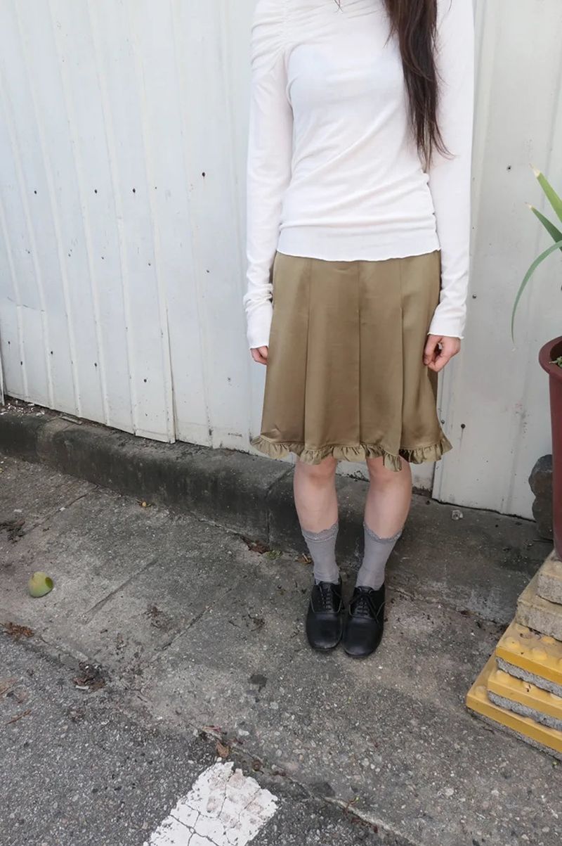 satin frill skirt (2c)