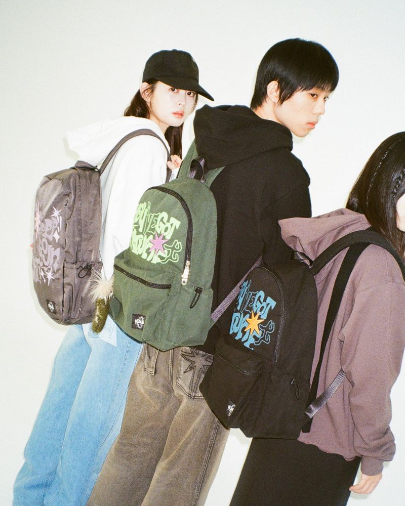 Printed Twill Pocket Backpack (Black)