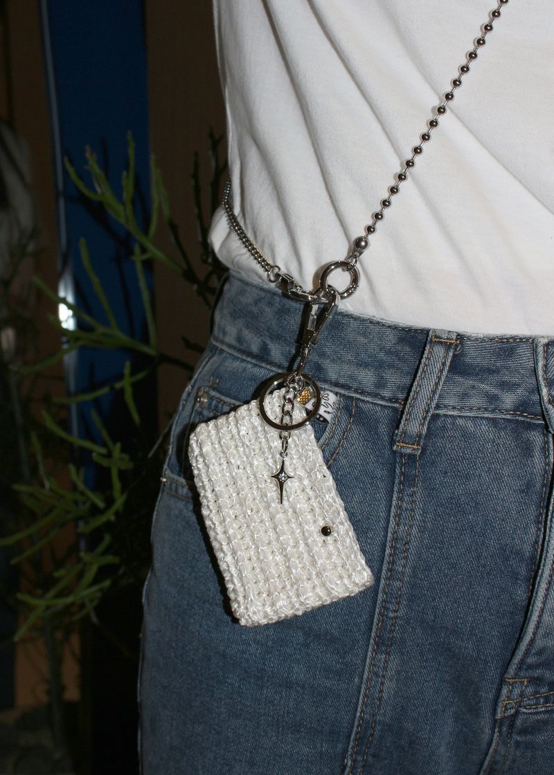 button card wallet (white)