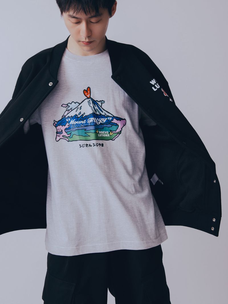 Mount. Fuji Graphic T-Shirt (Gray)