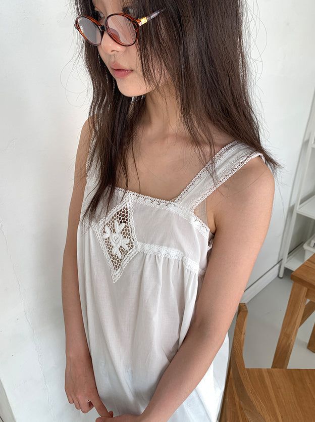 KIKO LACE DRESS (2C)