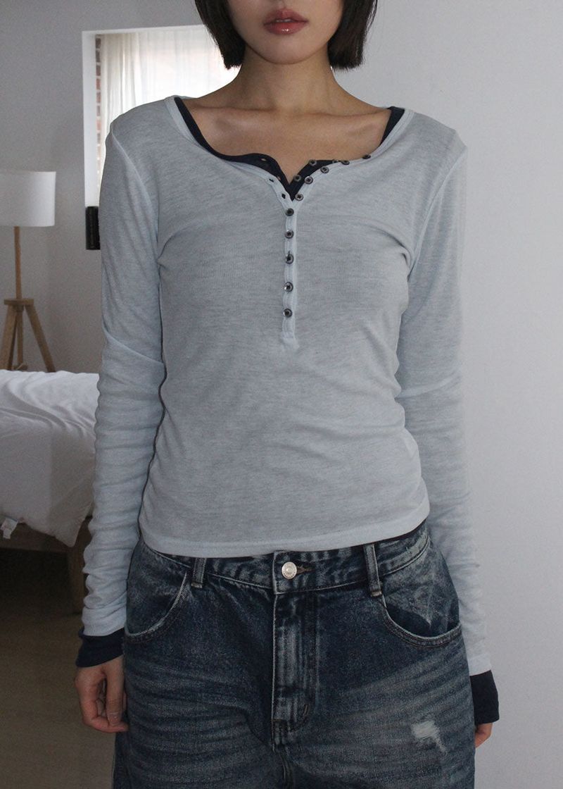 BUTTON SILHOUETTE TEE