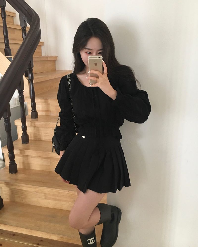[MADE] Lower, frill long sleeve blouse
