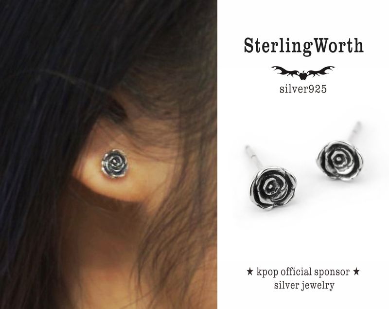 Rose silver stud earring