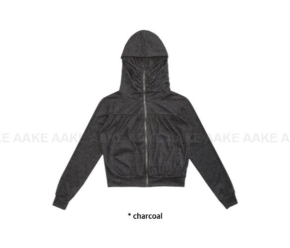 SHIRRING HIGH NECK ZIP-UP